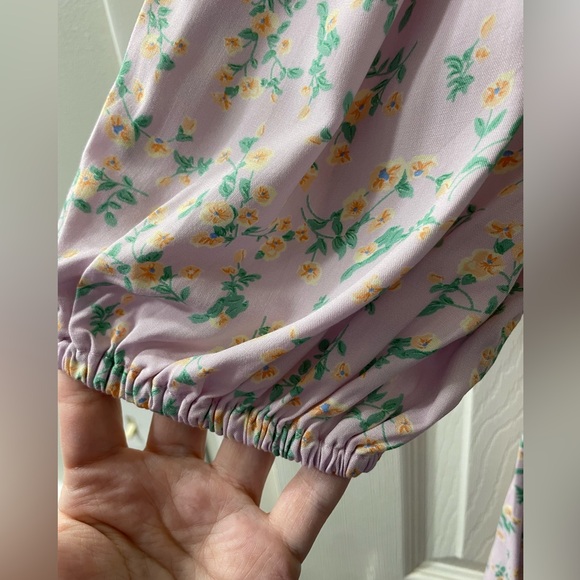 Sokee Collective NWT Side Shoulder Pouf Lavender Floral Smocked Midi Dress - Picture 5 of 7